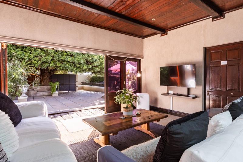 6 Bedroom Property for Sale in Plumstead Western Cape